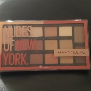 Maybelline Nudes of New York Eyeshadow Pallet
